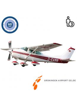 Trail lesson | Flight lesson | Sightseeing Flight Cessna 182 Skylane Groningen Airport Eelde  (60 minutes)