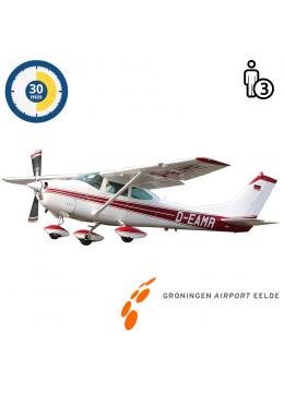 Trail lesson | Flight lesson | Sightseeing Flight Cessna 182 Skylane Groningen Airport Eelde  (30 minutes)