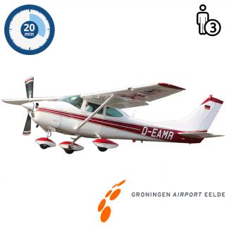Proefles | Vliegles | Rondvlucht Cessna 182 Skylane Groningen Airport Eelde (20 minuten)