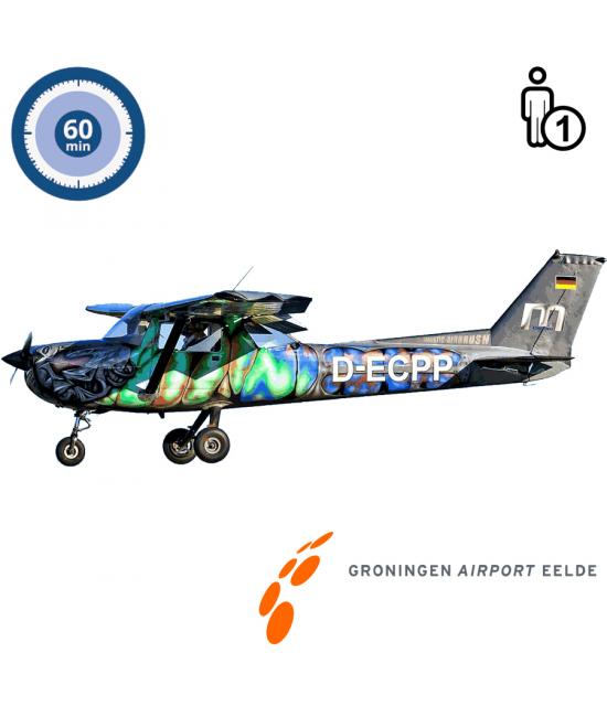 Proefles | Vliegles | Rondvlucht Cessna 150 Aerobat Groningen Airport Eelde (60 minuten)